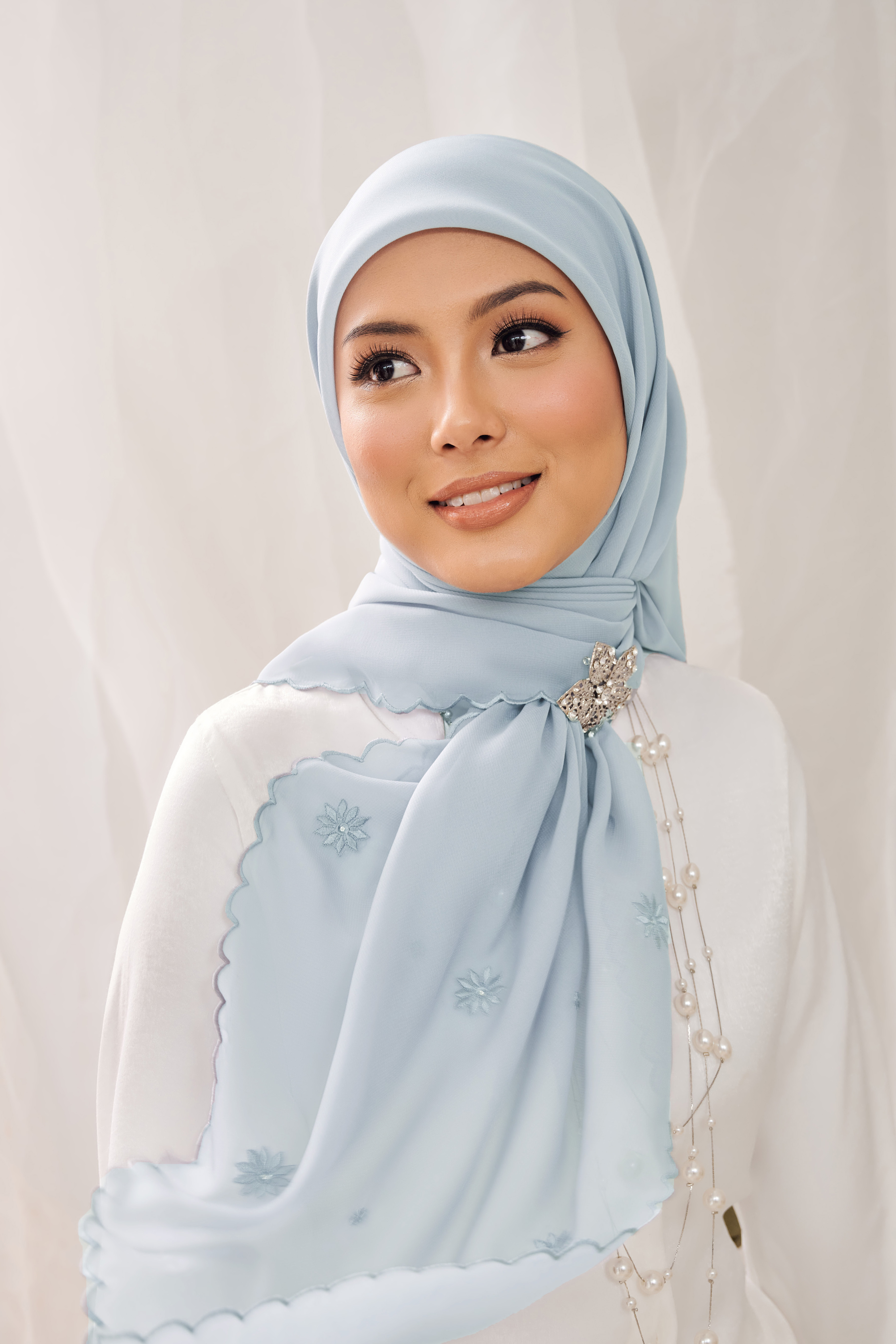 (AS-IS) AZZA Sulam Bawal in Light Blue